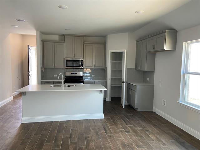 Building Photo - 433 Hoot Owl Hl