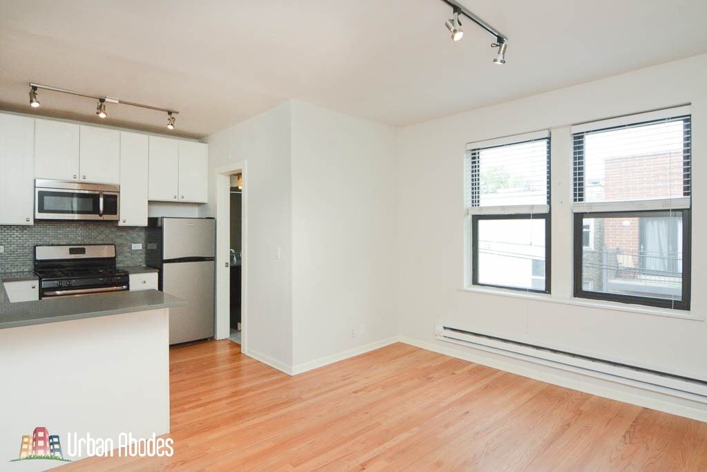 Building Photo - 2832 W Palmer St