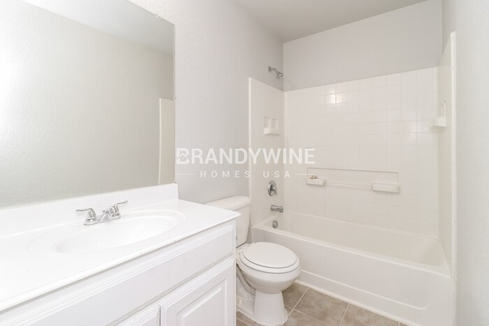 Building Photo - 14109 Filly St