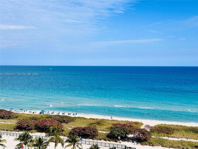 Building Photo - 9225 Collins Ave