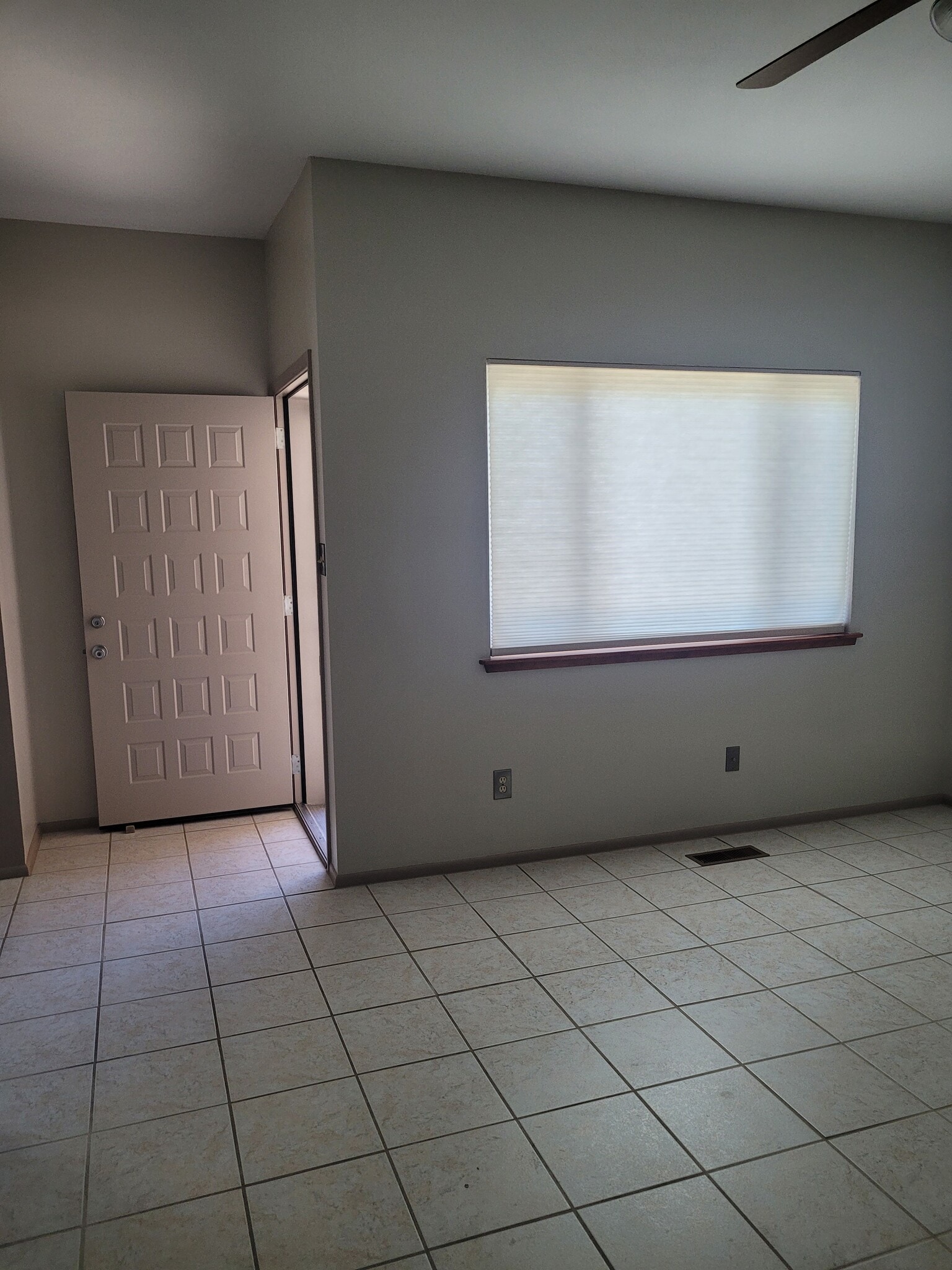Building Photo - 1319 Pacheco Ct