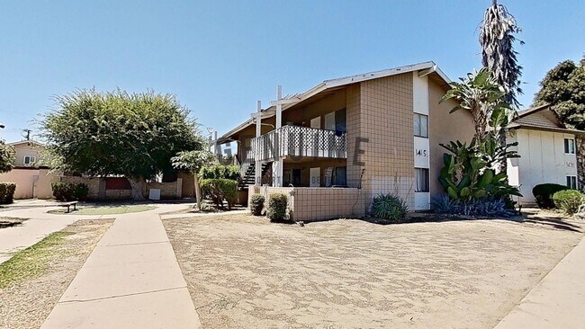 Building Photo - 1415 Cameo Ln