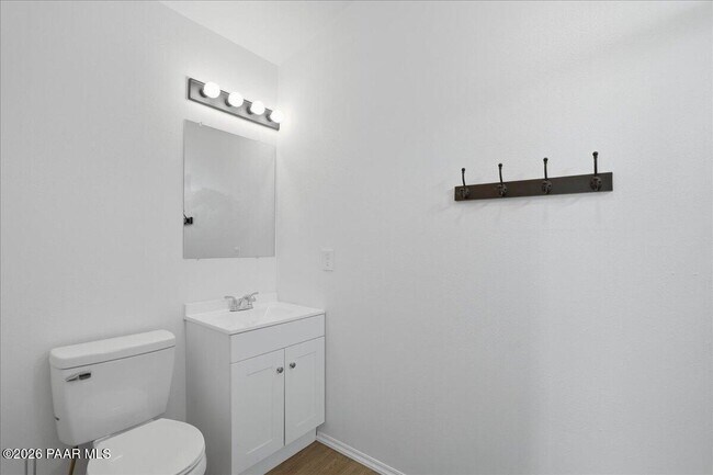 Building Photo - 25415 Cedar Dr