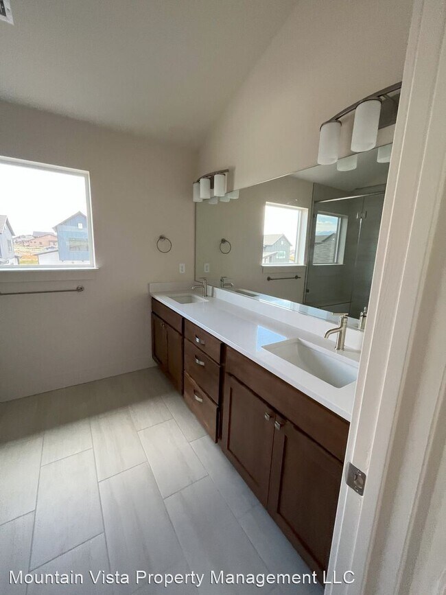 Building Photo - 3 br, 2.5 bath House - 20 Jockey Ct