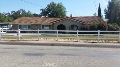 Building Photo - 18825-18825 Roberts Rd