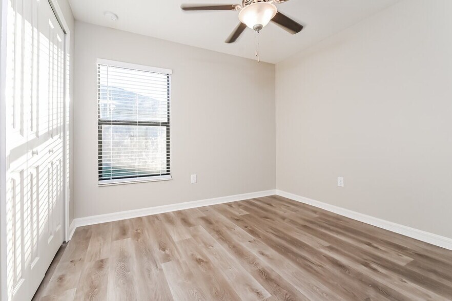 Building Photo - 12623 Lemon Pepper Dr