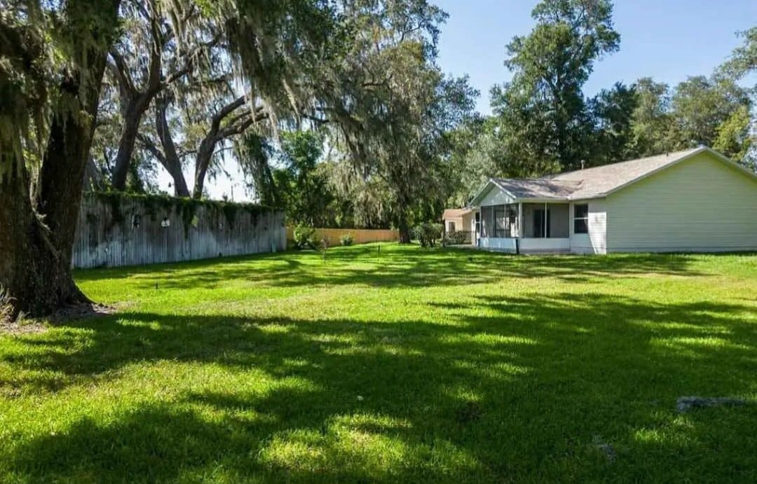 Building Photo - 104 Cherry Blossom Ln