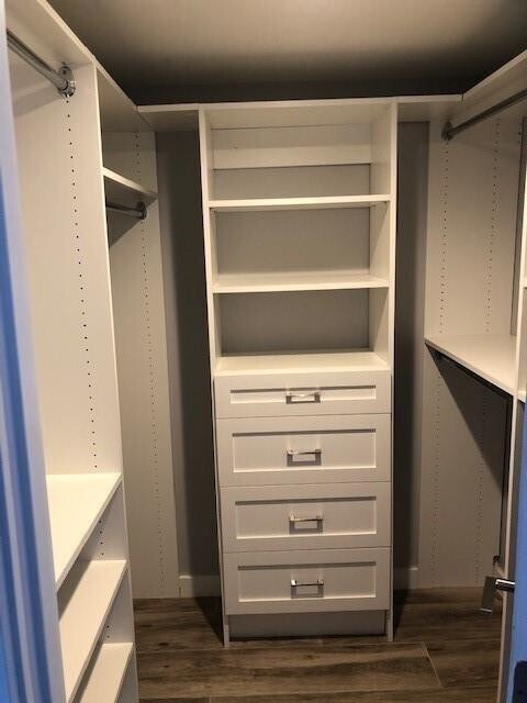 Building Photo - 1609 N Riverside Dr