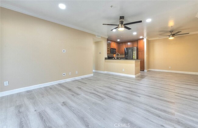 Building Photo - Beautiful 2 bedroom 2 bath condo in Corona...