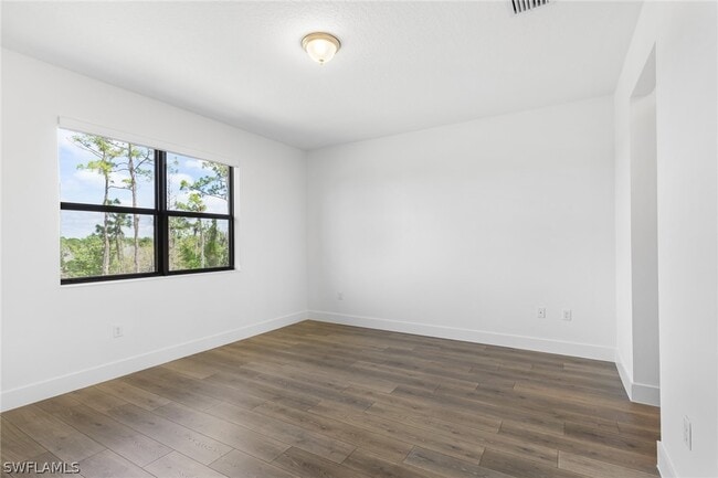 Building Photo - 5693 Cassidy Ln