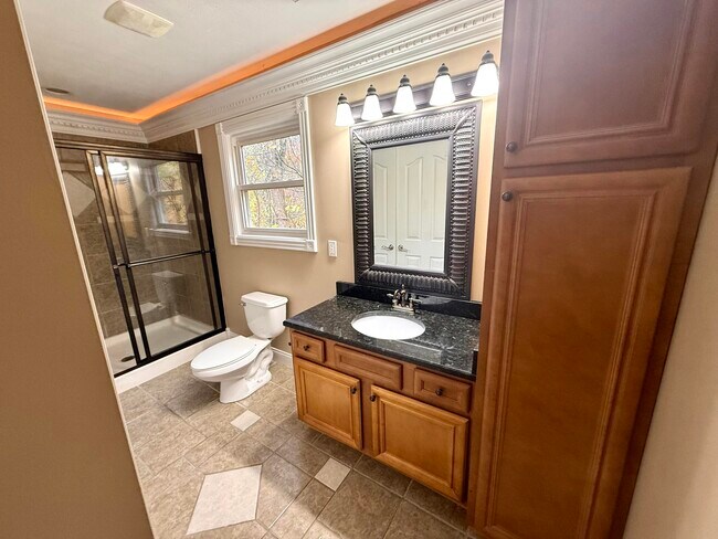 Building Photo - 51 Lee's Ford Dock Rd