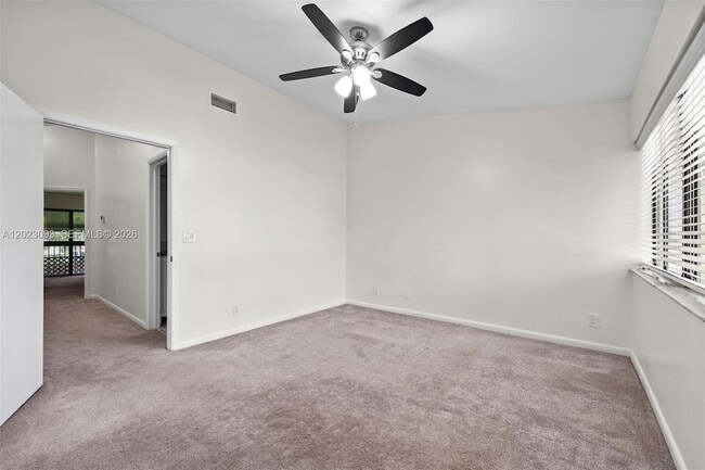 Building Photo - 4241 SW 71st Ter