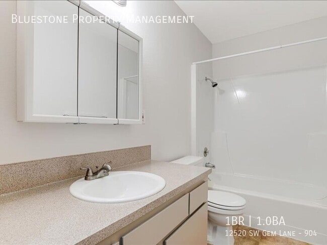 Building Photo - 12520 SW Gem Ln