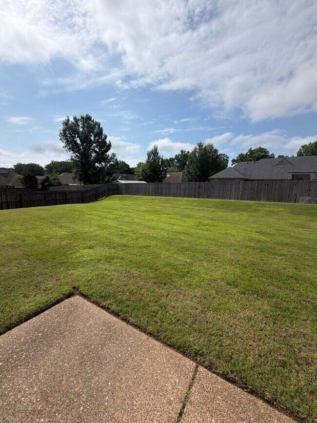 Building Photo - Beautiful 4-bedroom 3 bath home in Arlington