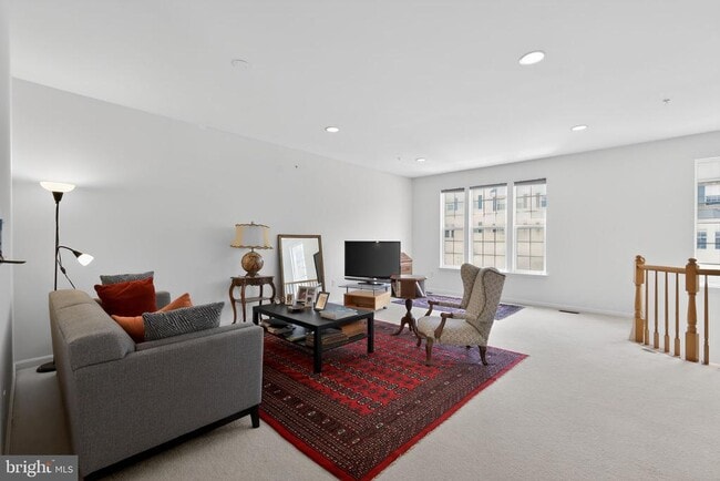 Building Photo - 1034 Meandering Way