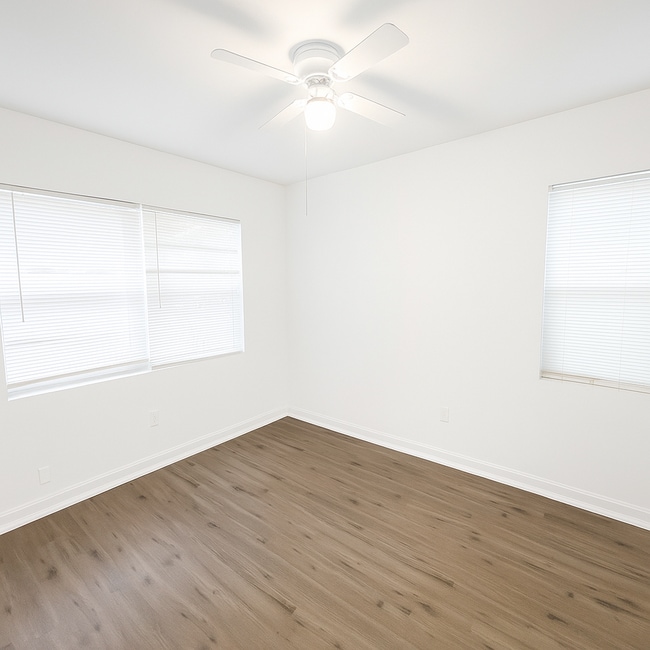 Building Photo - Charming Home for Rent in Murray Hill!