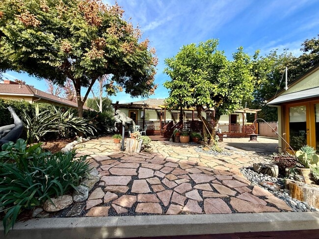 Building Photo - A Hidden Gem in the Heart of Claremont Village