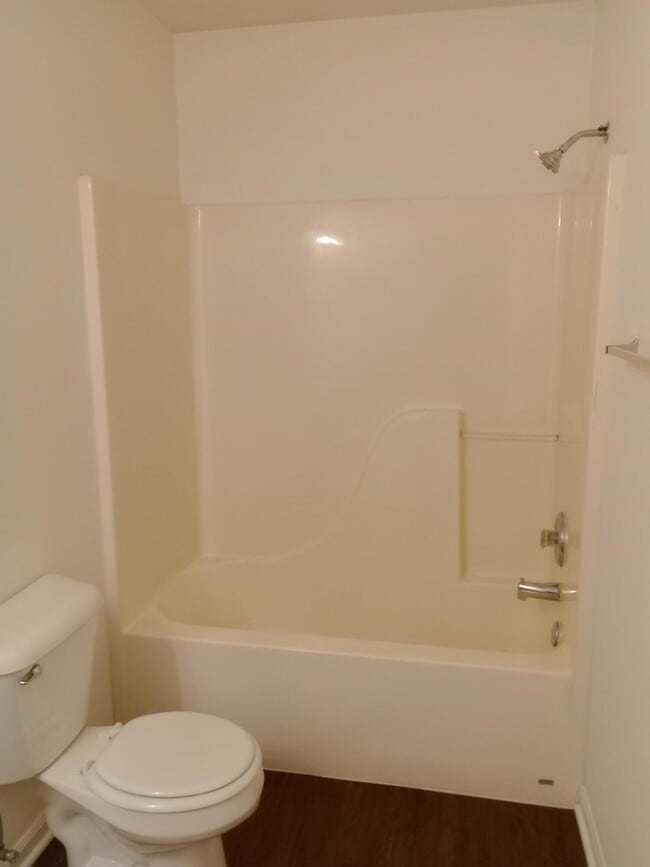 Building Photo - 3517 Prescott Dr