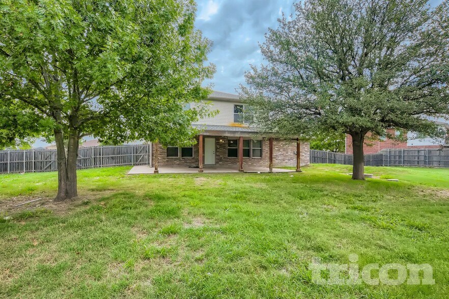 Building Photo - 3911 Alpha Way