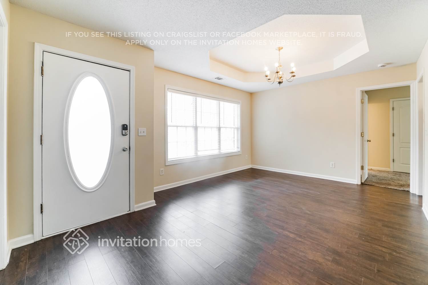 Building Photo - 3061 Ridgeview Dr