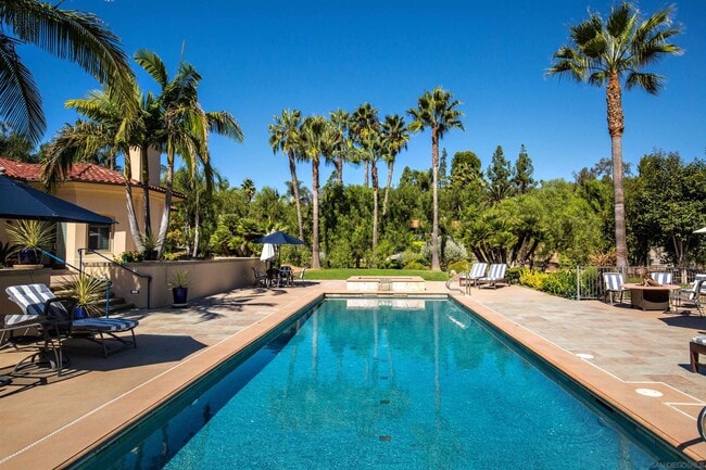 Building Photo - 17547 Avenida Peregrina