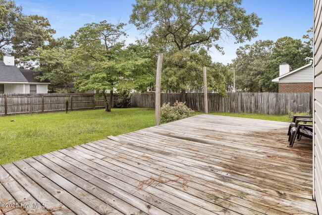 Building Photo - 7313 Pebblebrook Dr