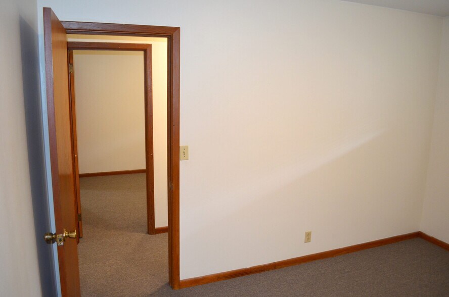 Building Photo - 6626 Ervin Rd