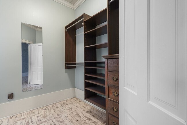 Building Photo - 251 Cheatham Springs Rd