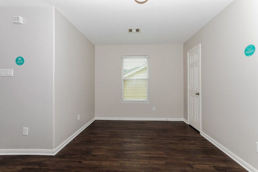 Building Photo - 13042 Rose Landing Dr
