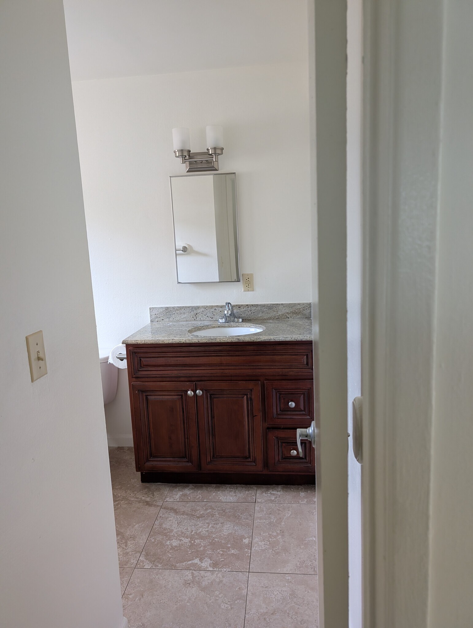 Bathroom - 4435 Bonnie Brae St