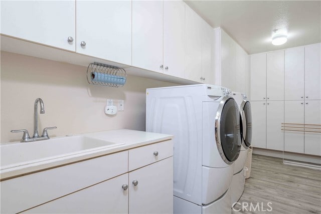 Building Photo - 19271 Surfwave Dr