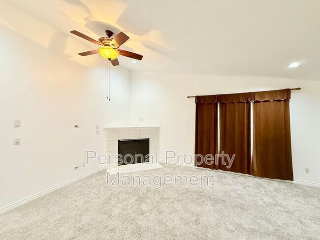 Building Photo - 13001 NE 89th St