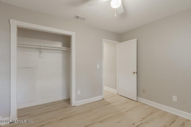 Building Photo - 1050 Assisi Ln