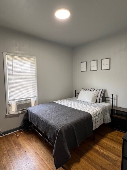 Bedroom 2 - 6073 Linwood St