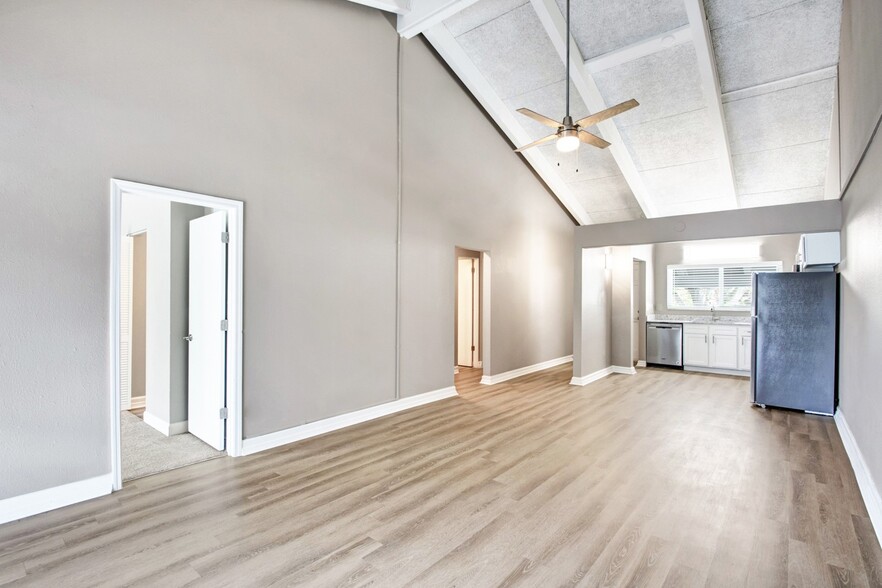 Living Room and Kitchen - Waterchase Apartments