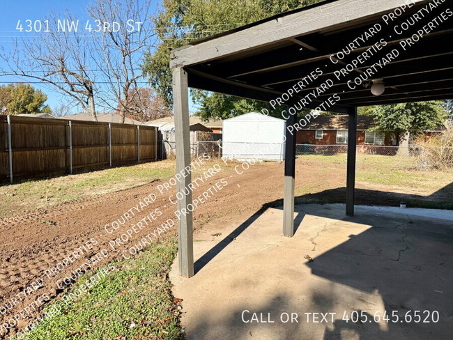 Building Photo - 4301 NW 43rd St