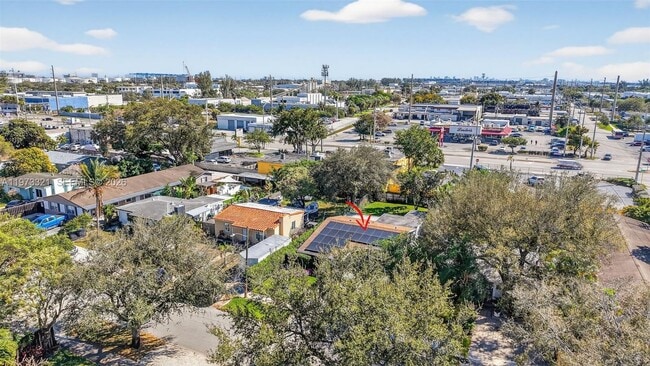 Building Photo - 252 SW 23rd St