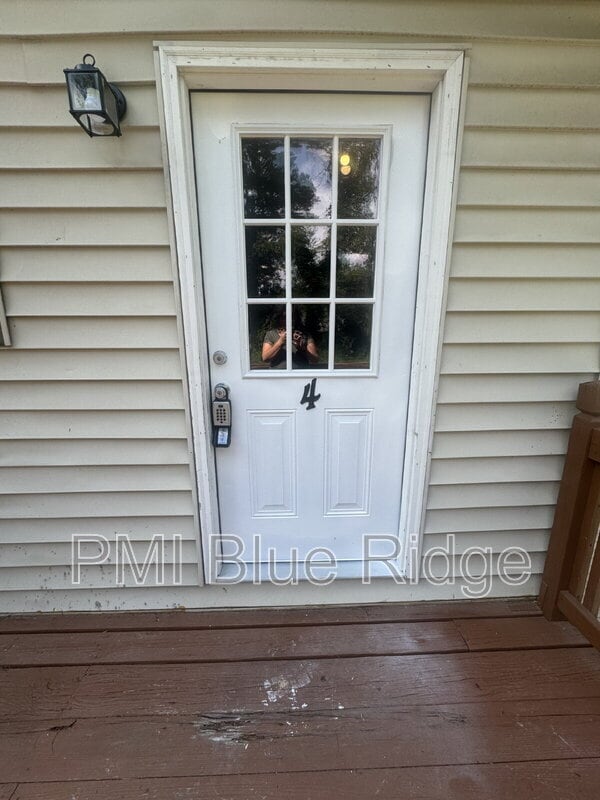 Primary Photo - 2020 Somerset Dr