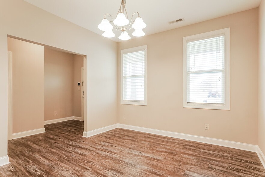 Building Photo - 38 Birdo Point Way