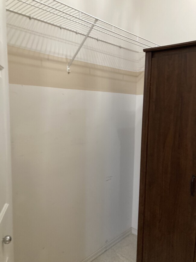 Building Photo - 41645 Copper Creek Dr