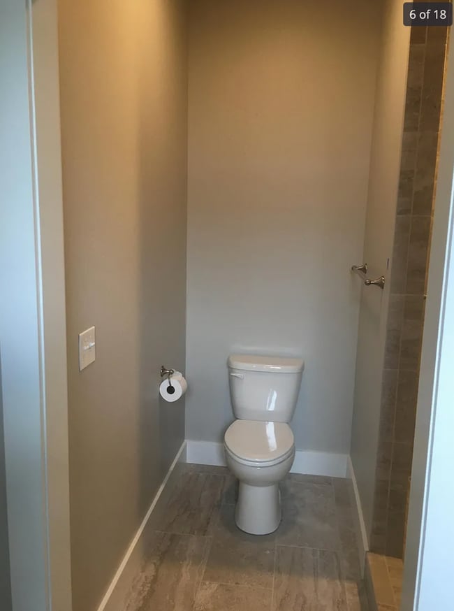 Building Photo - Beautiful 3 Bedroom Home