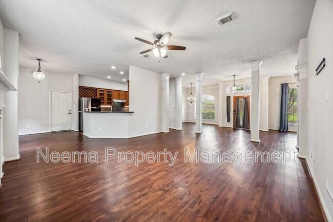 Building Photo - 23822 Wellington Ct Blvd