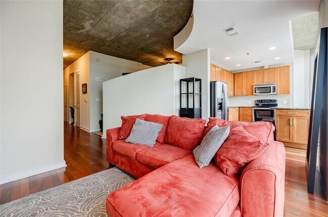 Building Photo - 855 Peachtree St NE