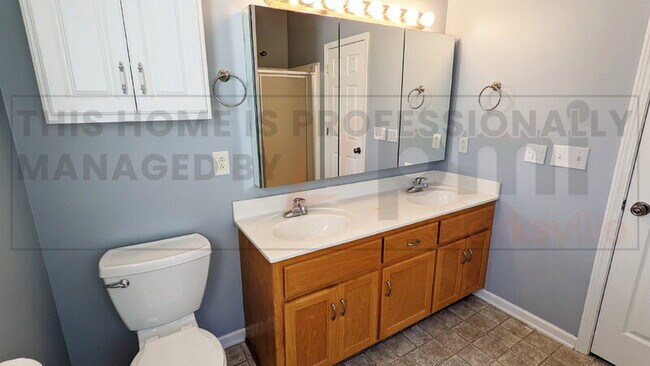Building Photo - 3317 Sunny Slope Dr