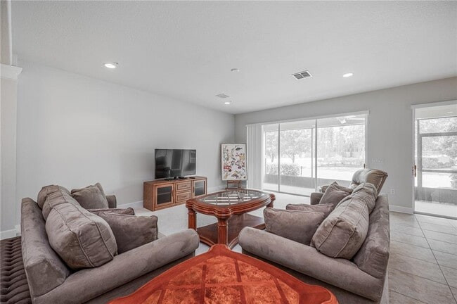 Building Photo - 1323 Gilford Point Ln