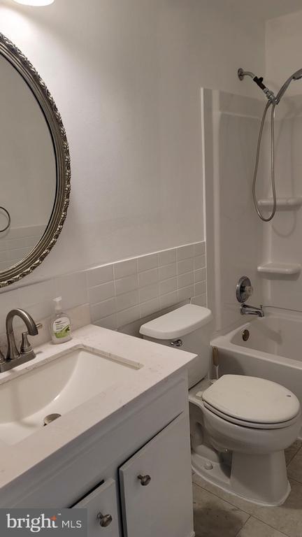 Building Photo - 19212 Deep Run Ct