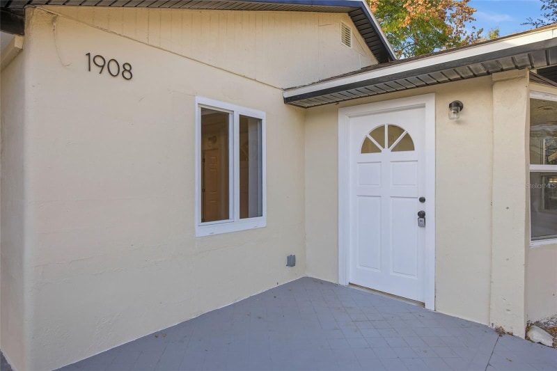 Building Photo - 1908 Macomber Ave