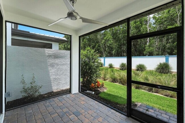 Building Photo - 27907 Radiant Ct
