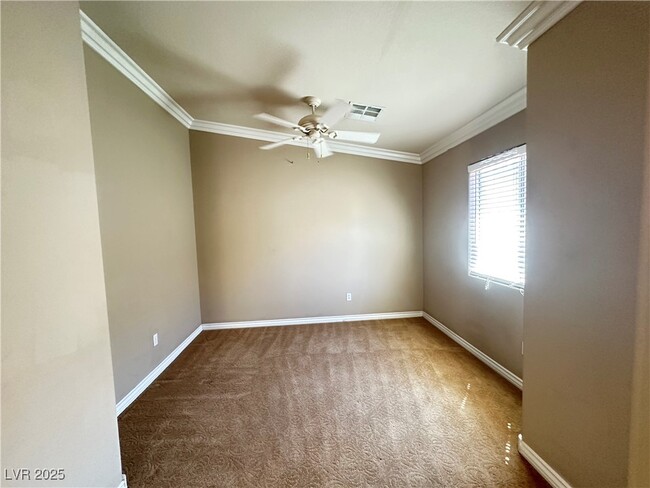 Building Photo - 1033 Puerta Del Sol Dr
