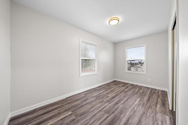 Building Photo - 1916 Skyline Dr